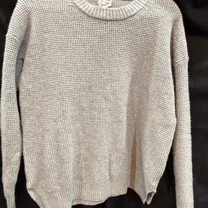 NWT WAFFLE SWEATER GRAY L